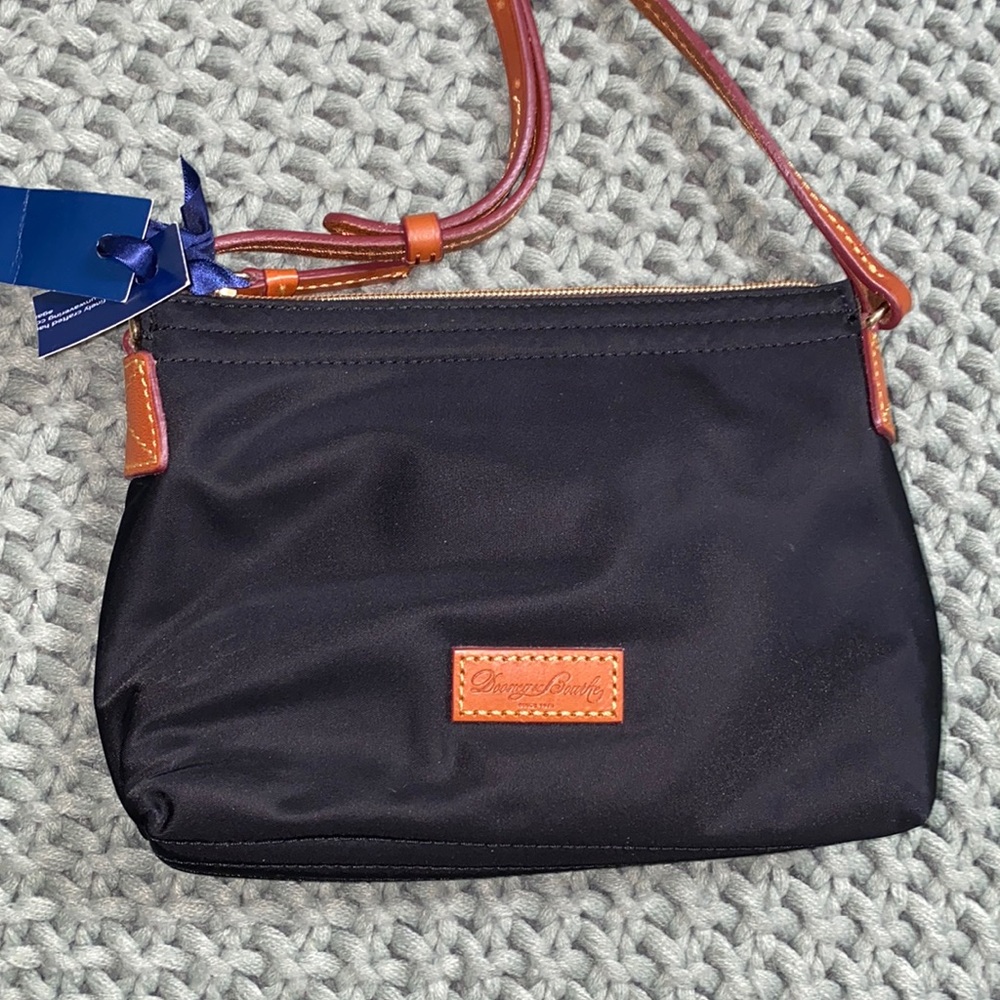 Vintage Dooney & Bourke Crossbody